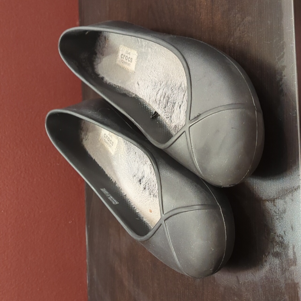 Crocs Olivia II Lined Flat Size 11